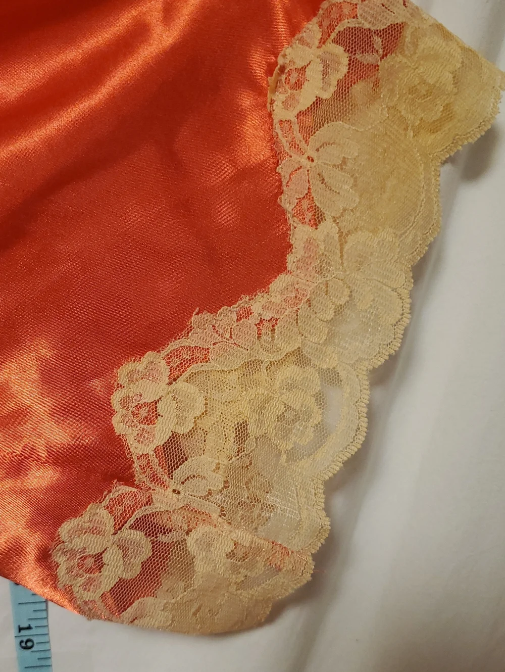Vintage Frederick’s of Hollywood Satin Orange Kimono Style Robe With Belt S/M
